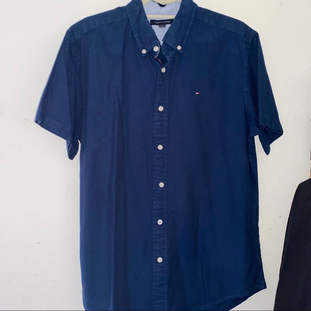 Tommy Hilfiger Men’s Button Down Shirt Lar…